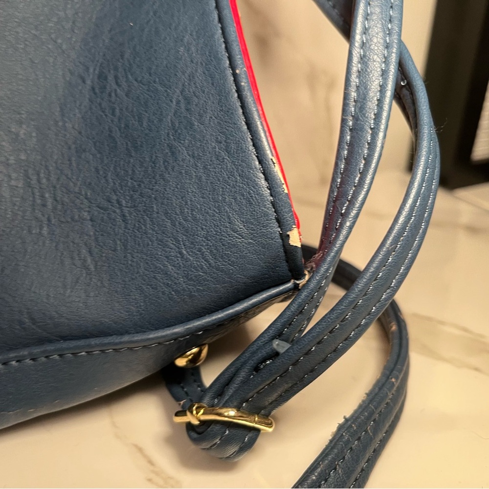 Marvel Loungefly Crossbody Bag - Picture 7 of 11
